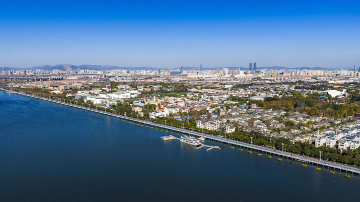 1774427952507043216.jpg 1774427954138.jpg